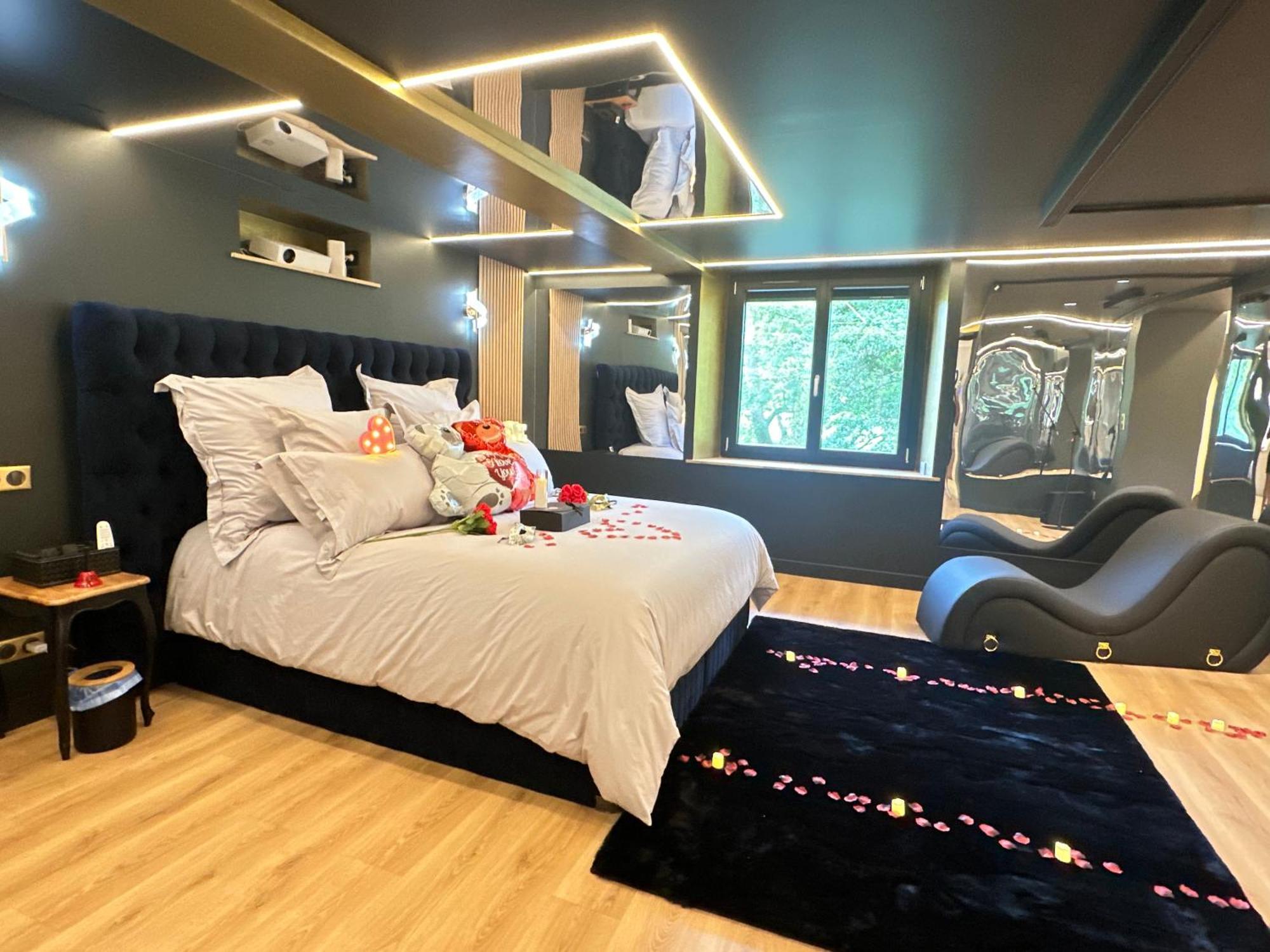 Eden De Roques Bed & Breakfast Castres  Bagian luar foto