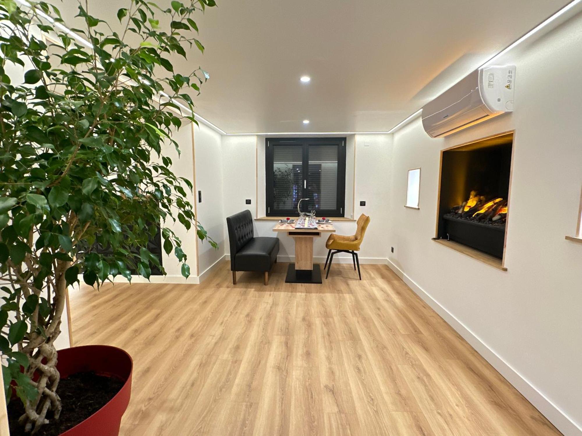 Eden De Roques Bed & Breakfast Castres  Bagian luar foto